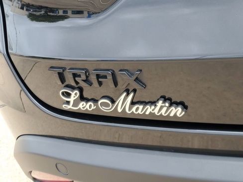 Used 2025 Chevrolet Trax RS w/ Sunroof Package image 5