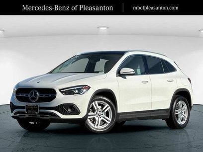 Used 2021 Mercedes-Benz GLA 250 4MATIC w/ Premium Package