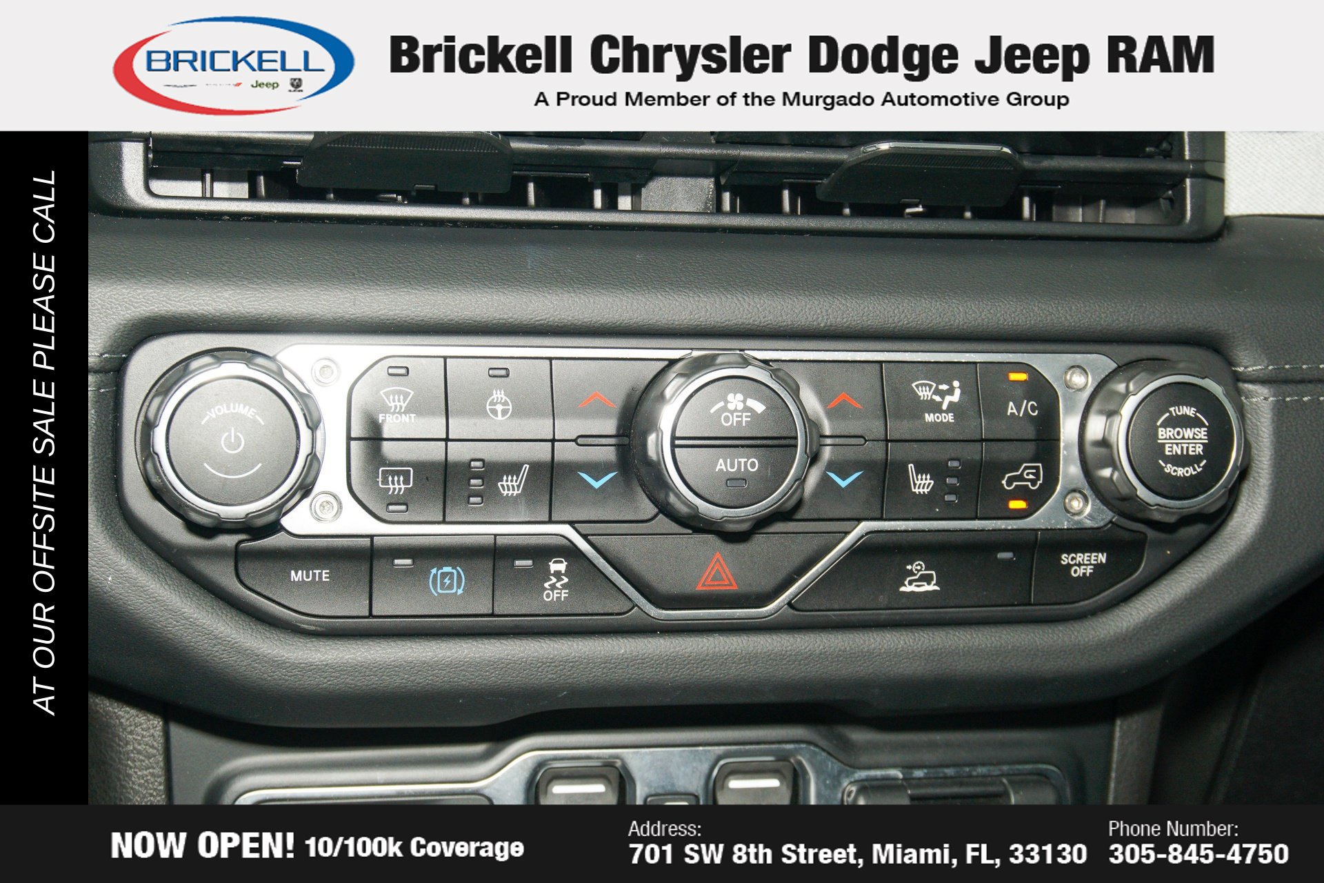 Used 2024 Jeep Wrangler Unlimited Sahara AWD/4WD image 23