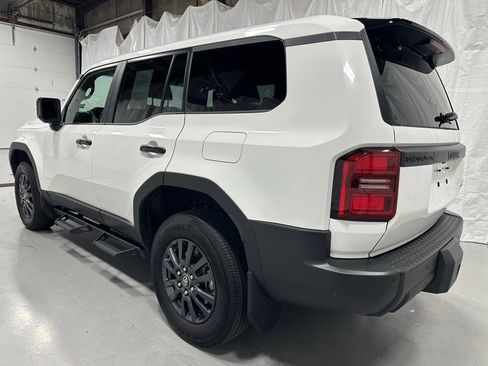 Used 2025 Toyota Land Cruiser 1958 image 5