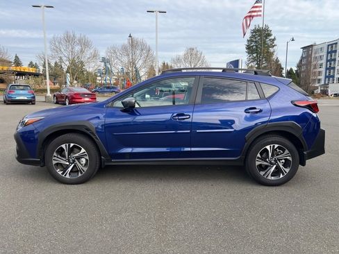 Used 2025 Subaru Crosstrek 2.0i Premium image 2