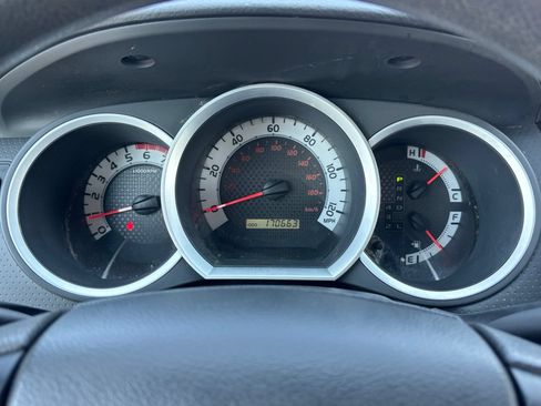 Used 2015 Toyota Tacoma 4x4 Double Cab w/ SR Package image 20