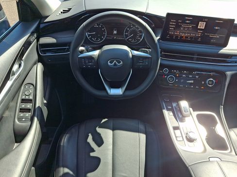 Certified 2025 INFINITI QX60 Pure AWD/4WD image 12