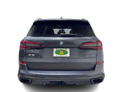 Used 2021 BMW X5 sDrive40i w/ M Sport Package image 3