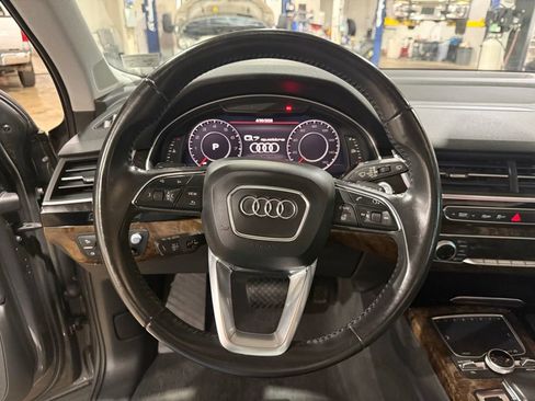Used 2017 Audi Q7 3.0T Prestige AWD/4WD image 22