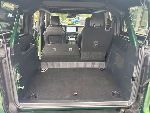 Used 2025 Ford Bronco Outer Banks AWD/4WD image 48