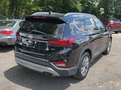 Used 2019 Hyundai Santa Fe Limited AWD/4WD image 4