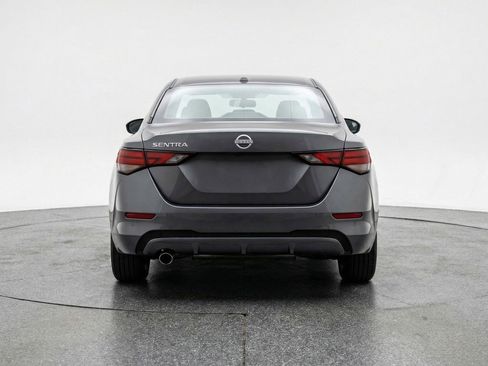 Used 2025 Nissan Sentra SV image 6