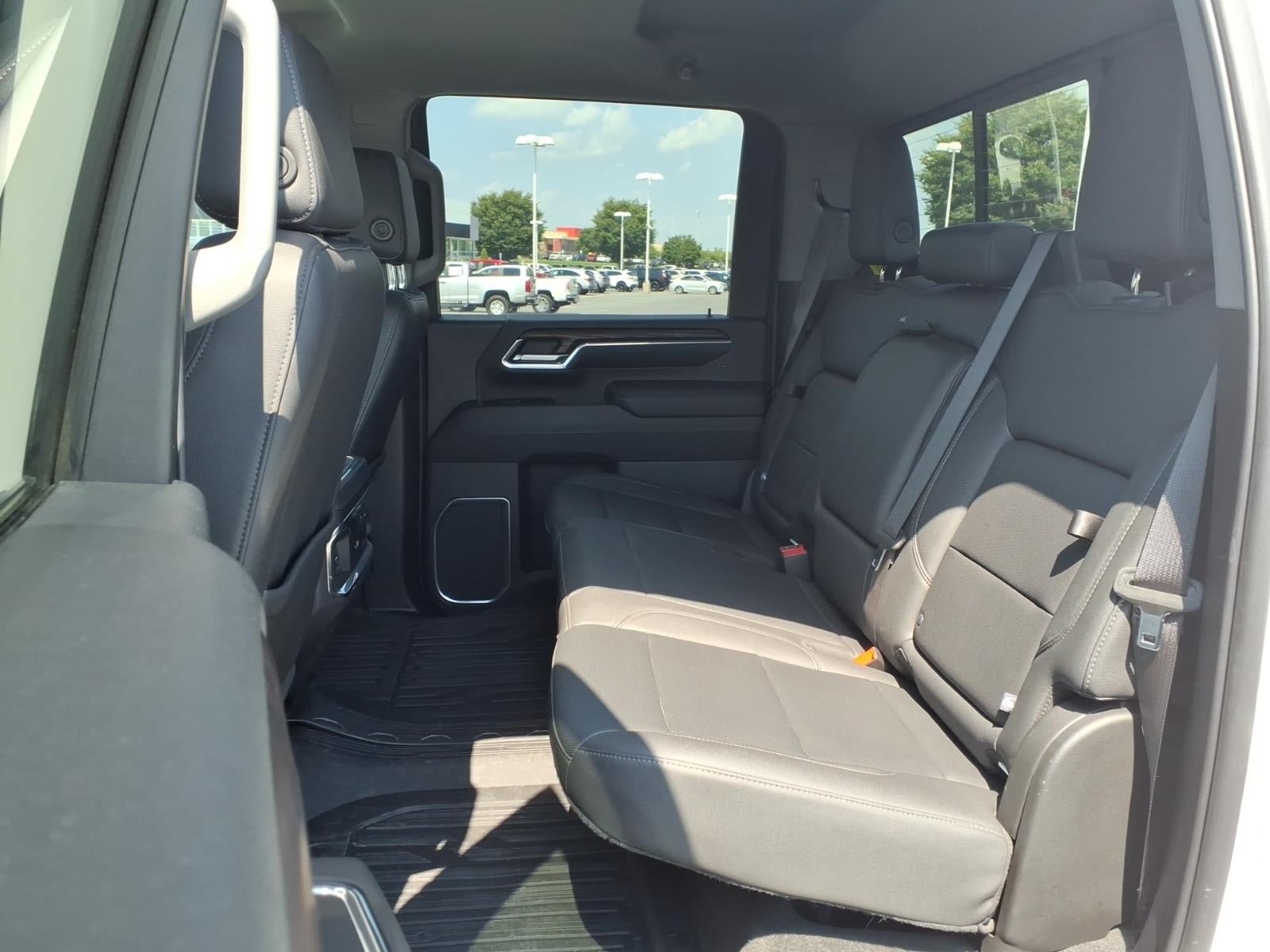 Certified 2024 GMC Sierra 2500 SLT w/ SLT Premium Package AWD/4WD image 16