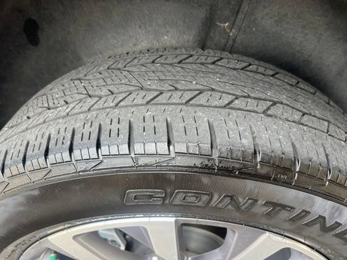 Used 2023 Chevrolet Traverse Premier w/ LPO, Floor Liner Package AWD/4WD image 45