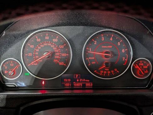 Used 2016 BMW 328i Sedan RWD image 9