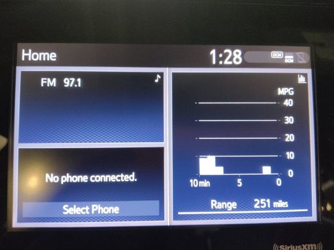 Used 2021 Toyota Camry SE FWD image 25