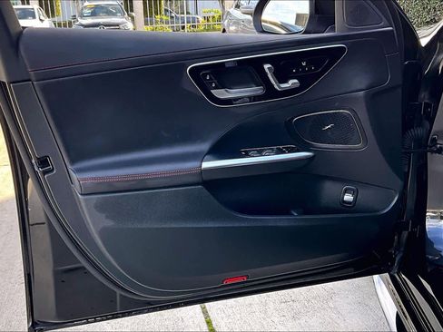 Used 2025 Mercedes-Benz C 43 AMG AMG C 43 image 22