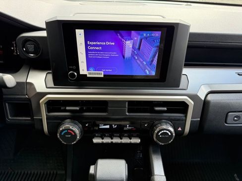 Used 2025 Toyota Tacoma SR5 image 19