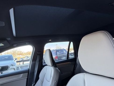 New 2026 Volvo XC90 B6 Plus image 15