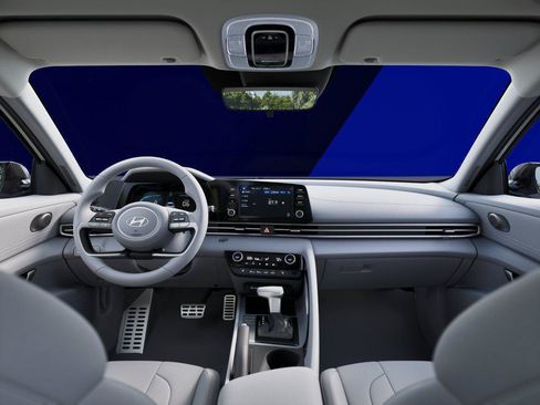 New 2026 Hyundai Elantra Sport FWD image 11