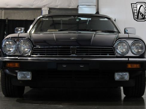 Used 1988 Jaguar XJS V12 Coupe image 17