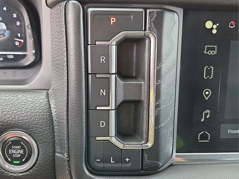 Used 2022 GMC Yukon Denali RWD image 17