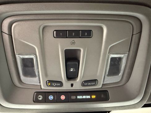 Used 2024 Chevrolet Silverado 2500 LTZ w/ LTZ Plus Package image 23