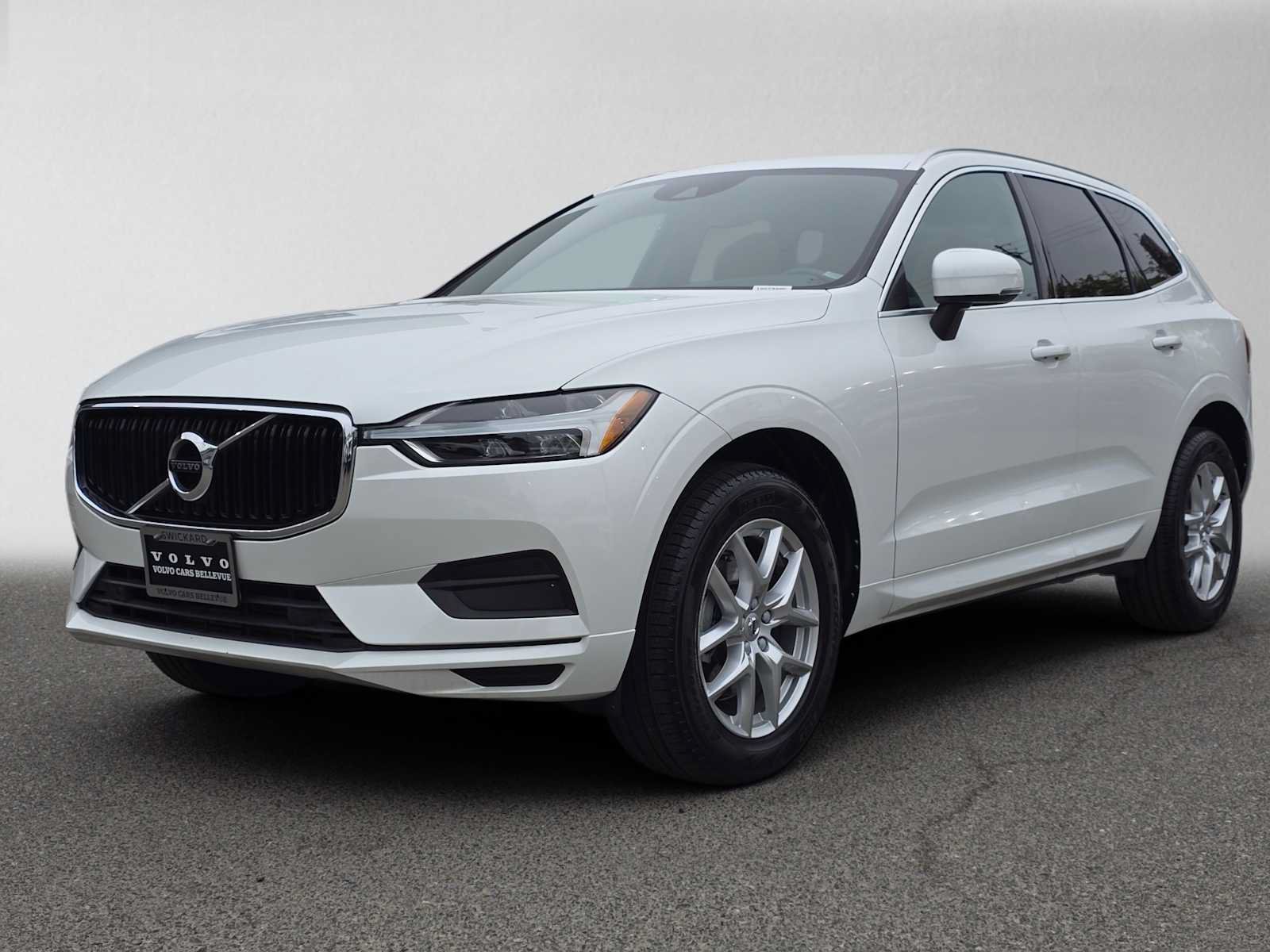 Used 2020 Volvo XC60 T5 Momentum w/ Protection Package AWD/4WD image 7