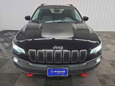 Used 2022 Jeep Cherokee Trailhawk w/ Premium Leather Package AWD/4WD image 8