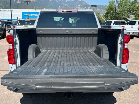 Used 2024 Chevrolet Silverado 1500 Custom w/ Turbomax Blackout Package AWD/4WD image 5