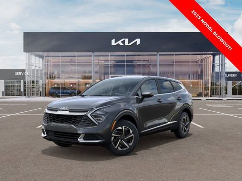 New 2025 Kia Sportage LX AWD/4WD image 1