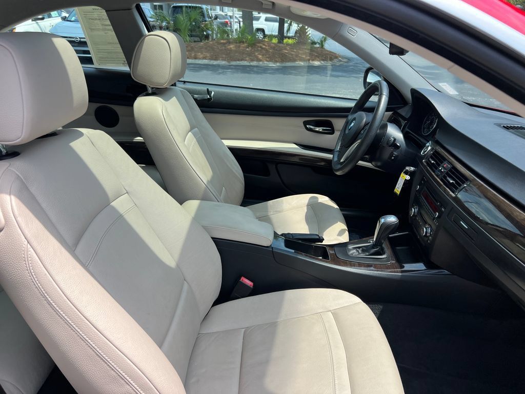 Used 2012 BMW 328i xDrive Coupe AWD/4WD image 20