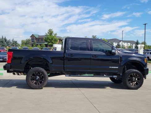 Used 2019 Ford F350 Lariat AWD/4WD image 2