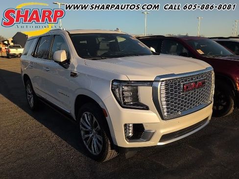 Used 2023 GMC Yukon Denali AWD/4WD image 1