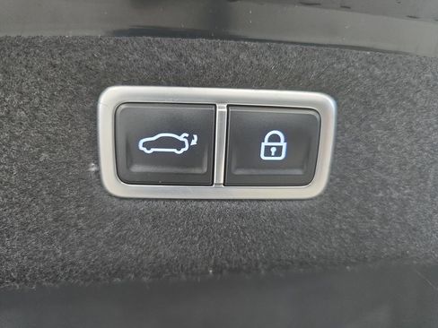 Used 2023 Genesis G70 3.3T w/ Sport Prestige Package AWD/4WD image 26