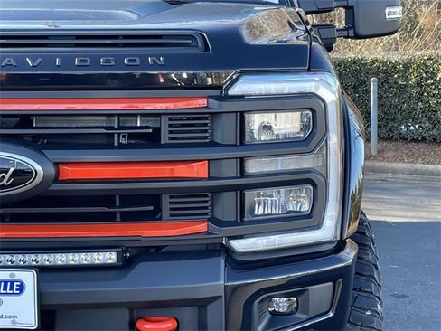 New 2025 Ford F250 Lariat w/ Lariat Ultimate Package image 37