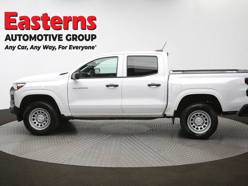 Used 2024 Chevrolet Colorado W/T RWD image 60