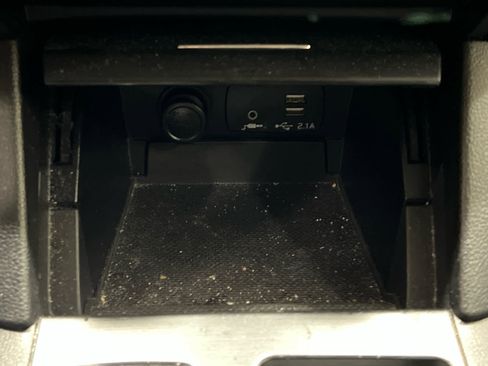 Used 2019 Subaru Outback 2.5i Premium image 18