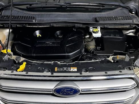 Used 2018 Ford Escape Titanium image 13