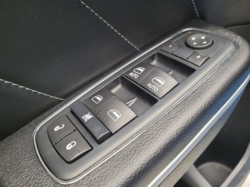 Used 2016 Dodge Charger R/T image 27