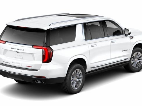 New 2026 GMC Yukon XL Denali w/ Sun & Power Step Package image 17