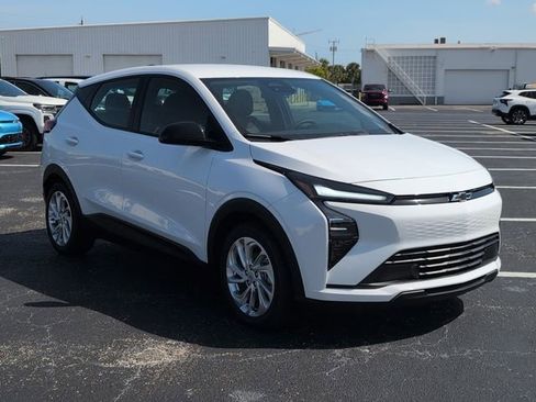 New 2027 Chevrolet Bolt LT w/ Comfort Package FWD image 1