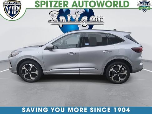 Used 2023 Ford Escape ST-Line Elite w/ Premium Technology Package AWD/4WD image 6