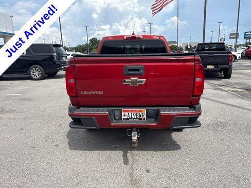 Used 2016 Chevrolet Colorado Z71 AWD/4WD image 4