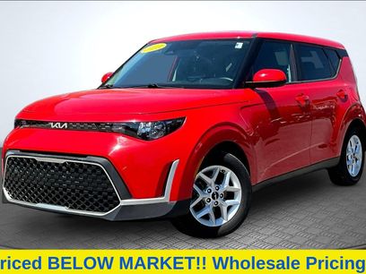 Used 2023 Kia Soul LX w/ LX Technology Package