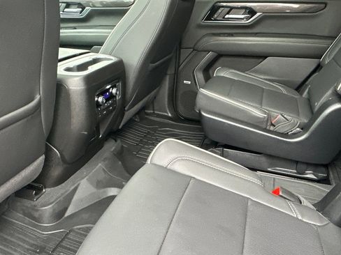 Certified 2025 GMC Yukon Elevation w/ Elevation Premium Package image 13