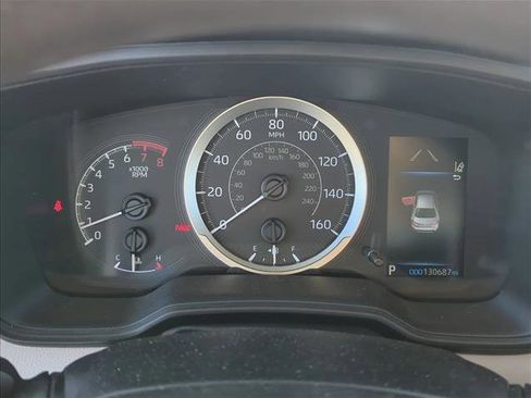 Used 2020 Toyota Corolla LE image 15