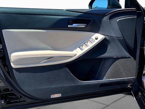 Used 2019 Toyota Avalon XLE w/ Moonroof Package FWD image 22