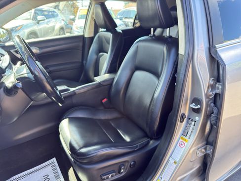 Used 2017 Lexus CT 200h w/ Accessory Package 2 FWD image 14