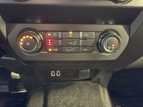 Used 2020 Ford F150 XLT w/ Equipment Group 302A Luxury image 31