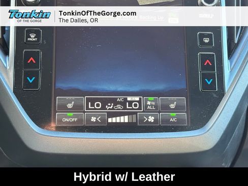 Used 2025 Subaru Forester Limited w/ Popular Package AWD/4WD image 27