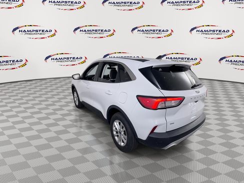 Used 2021 Ford Escape SE AWD/4WD image 6