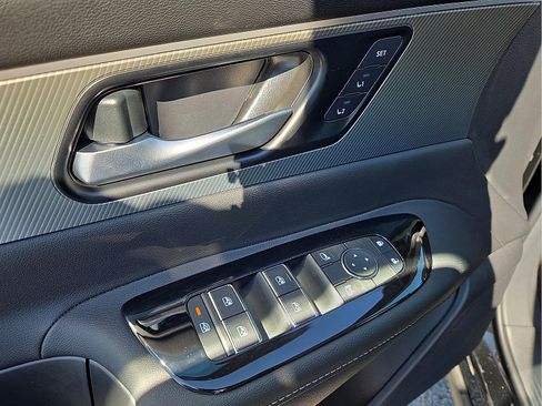 New 2025 Nissan Murano SL image 14