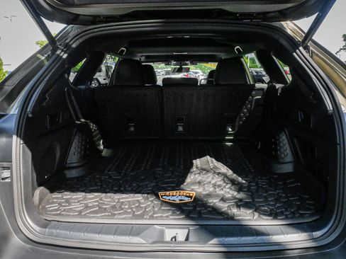 Used 2025 Subaru Outback Wilderness AWD/4WD image 32